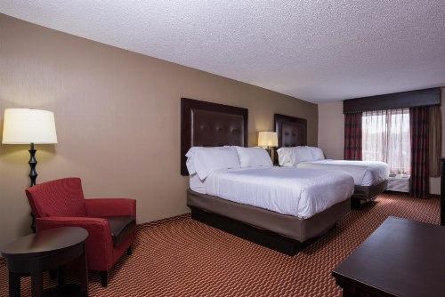 Holiday Inn Express Newington image 13