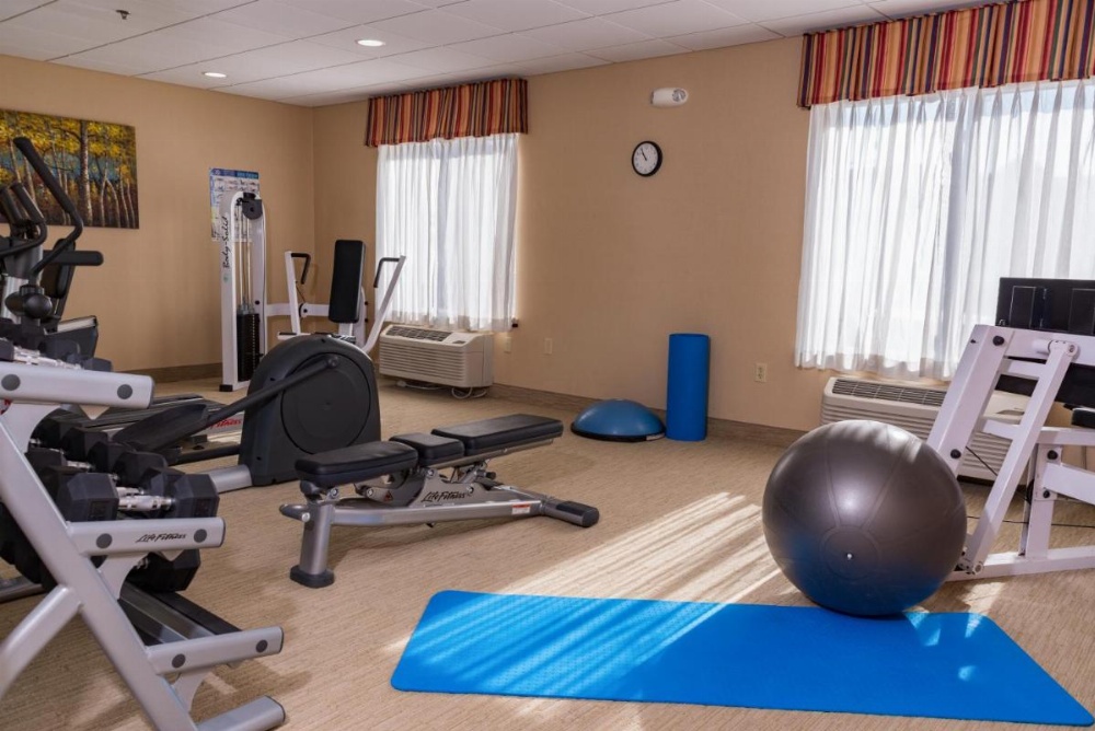 Holiday Inn Express Newington Image 26